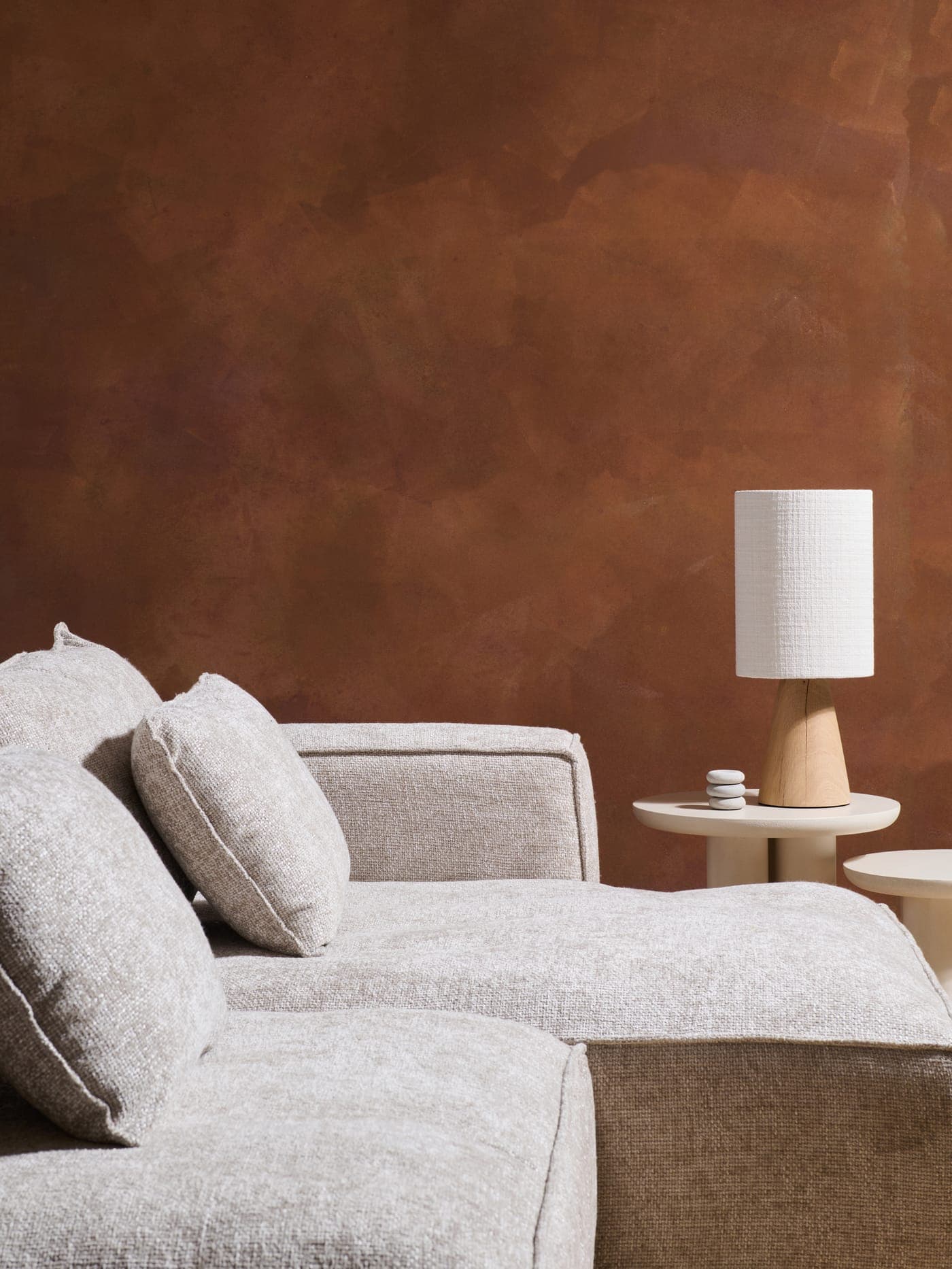 A space finished in RustiQ by Stoopen & Meeûs.